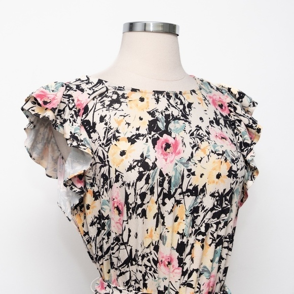 Lauren Ralph Lauren. New! Knit Floral‎ Ruffle Sleeve Dress. - Picture 10 of 12